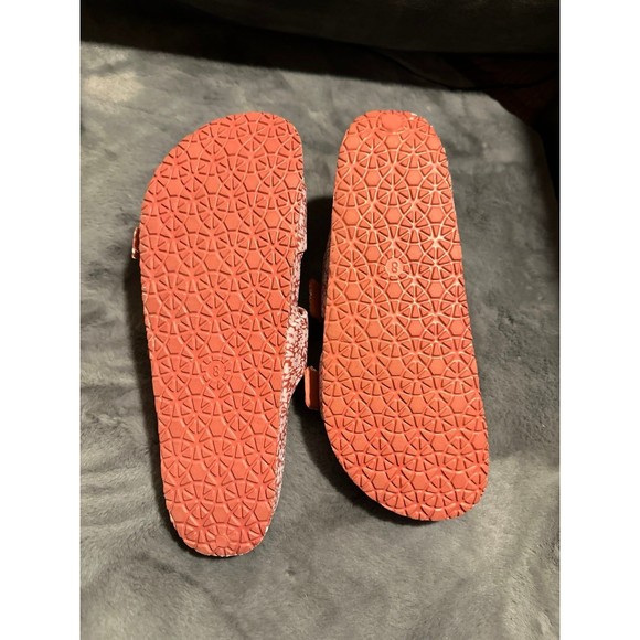 Hat and Sandal Bundle - Picture 3 of 6